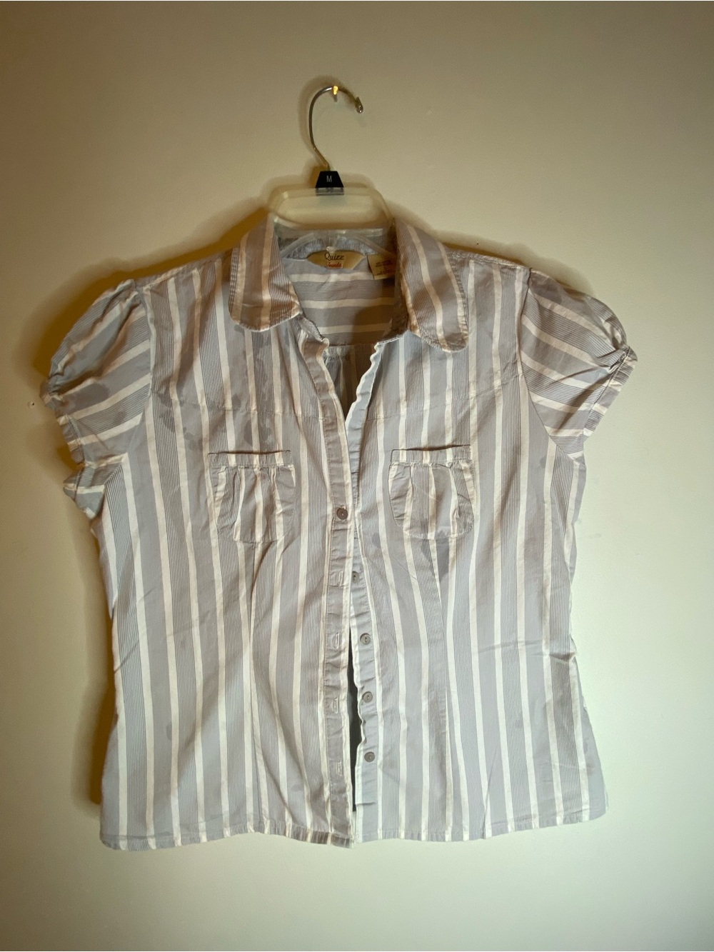 Casual Short-Sleeve Button-Down Shirt in White and Light Gray